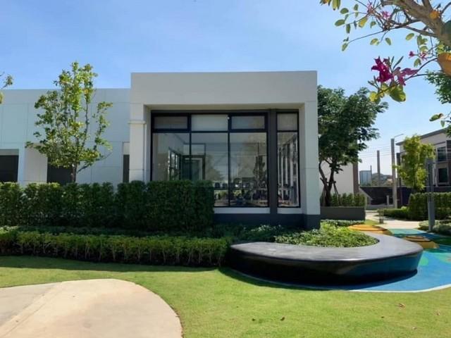 ขายทาวน์โฮม 3 ชั้น หมู่บ้านกลางเมือง ราชพฤกษ์ – สาทร วิวสวน แบบรีสอร์ท
