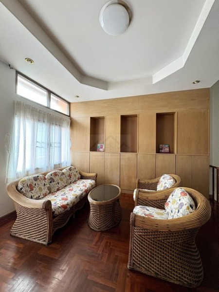 ให้เช่าทาวน์โฮม 3 ชั้น โครงการบ้านกลางเมือง ลาดพร้าว 71 ซอยนาคนิวาส 4 เฟอร์พร้อมอยู่ ใกล้เซ็นทรัลอีสวิลล์