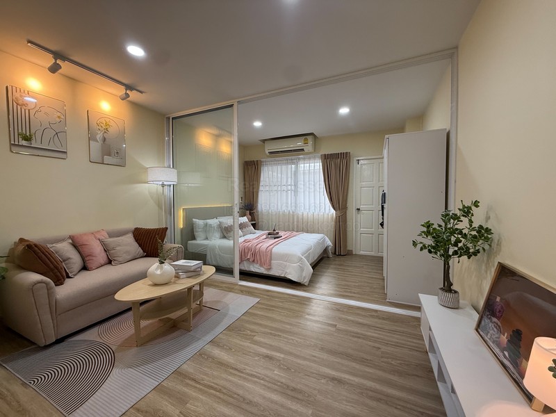 S68-01-005 ขายถูก คอนโด Ratchada Prestige ลาดพร้าว 48 ขนาด 32 ตรม ชั้น 2 ตึกA เฟอร์ครบ พร้อมอยู่