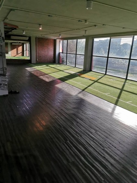 ให้เช่าพื้นที่สำนักงาน 210 ตรม. ซอยเอกมัย 22 ตึก APAI LoFT เดินทางสะดวก ใกล้ BTS เอกมัย