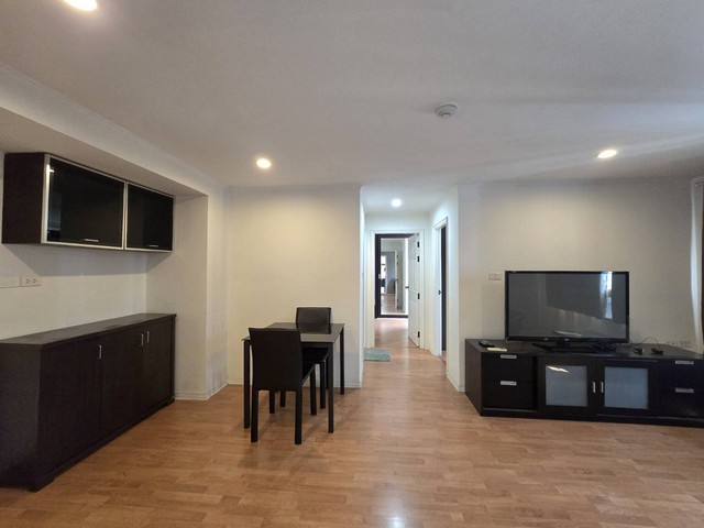 CONDO. ลุมพินี วิลล์ ศูนย์วัฒนธรรม Lumpini Ville Cultural Center area 60 SQUARE METER 16000 บ. ทำเลน่าอยู่ รีโนเวทใหม่