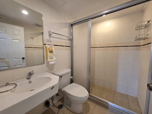 CONDO. ลุมพินี วิลล์ ศูนย์วัฒนธรรม Lumpini Ville Cultural Center area 60 SQUARE METER 16000 บ. ทำเลน่าอยู่ รีโนเวทใหม่