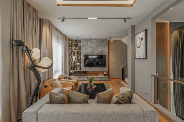 [ให้เช่า] FOR RENT SOL MIDTOWN PETCHKASEM – SATHORN / 4 bedrooms 5 bathrooms / 28 Sqw. 280 Sqm. **160,000** POOL VILLA CLOSE TO THE MALL BANGKAE