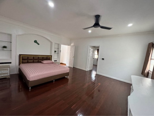 [ให้เช่า] FOR RENT EVERGREEN VILLE BANGNA / 3 bedrooms 4 bathrooms / 90 Sqw. 250 Sqm. **60,000** CLOSE TO CENTRAL PLAZA BANGNA