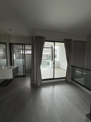 [ให้เช่า] FOR RENT THE LANDMARK EKKAMAI – RAMINDRA / 3 bedrooms 4 bathrooms / 25 Sqw. 185 Sqm. **42,000** CLOSE TO LIAB DUAN NIGHT MARKET