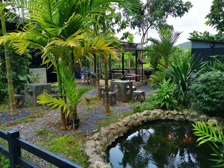 ขายรีสอร์ทและห้องพักรายเดือน อ.ถลาง จ.ภูเก็ต 120 ล้านบาท โทร 0966349241