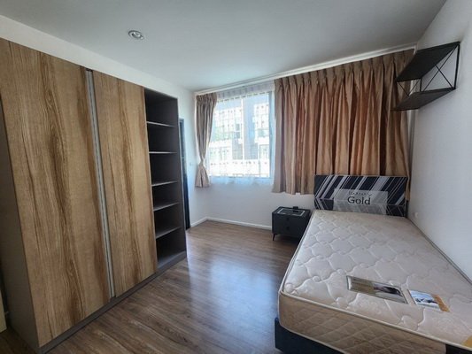 [ให้เช่า] FOR RENT BAAN KLANG MUANG RAMA 9 – KRUNGTHEPKREETHA / 3 bedrooms 3 bathrooms / 18 Sqw. 160 Sqm. **35,000** CLOSE TO BRIGHTON COLLEGE BANGKOK