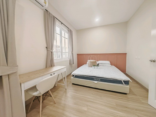 [ให้เช่า] FOR RENT GOLDEN TOWN FUTURE – RANGSIT / 3 bedrooms 2 bathrooms / 18 Sqw. 115 Sqm. **18,000** CLOSE TO FURTURE PARK RANGSIT