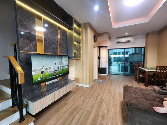 [ให้เช่า] FOR RENT BAAN KLANG MUANG RAMA 9 – KRUNGTHEPKREETHA / 3 bedrooms 3 bathrooms / 18 Sqw. 160 Sqm. **35,000** CLOSE TO BRIGHTON COLLEGE BANGKOK