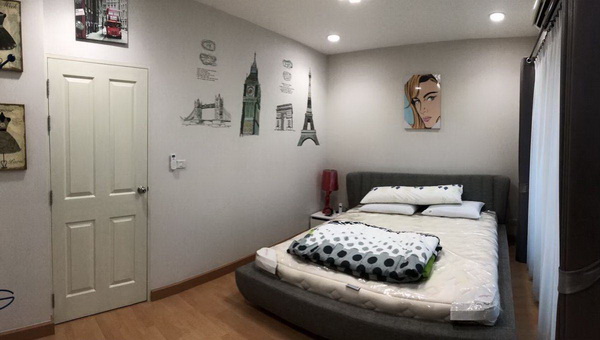 [ให้เช่า] FOR RENT BAAN KLANG MUANG LADPRAO 87 / 3 bedrooms 3 bathrooms / 22 Sqw. 160 Sqm. **35,000** CLOSE TO CENTRAL EASTVILLE