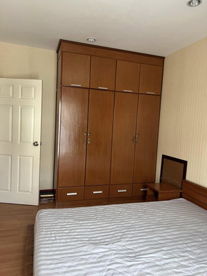 [ให้เช่า] FOR RENT THE METRO RAMA 9 / 3 bedrooms 3 bathrooms / 19 Sqw. 140 Sqm. **20,000** CLOSE TO STAMFORD UNIVERSITY