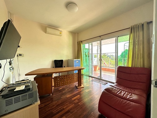 2-storey detached house for sale/rent with swimming pool, The Springs Ban Chang project, fully furnished and facilities near Buraphapat Road, Ban Chang, Rayong.