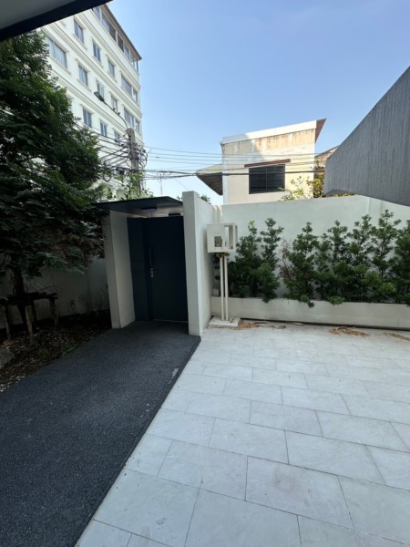 🏡 ให้เช่าบ้านหรู ใจกลางห้วยขวาง | ซอยประชาสงเคราะห์ 27 💎 บ้านสวย กว้างขวาง พร้อมเข้าอยู่ เหมาะสำหรับอยู่อาศัย หรือทำโฮมออฟฟิศ