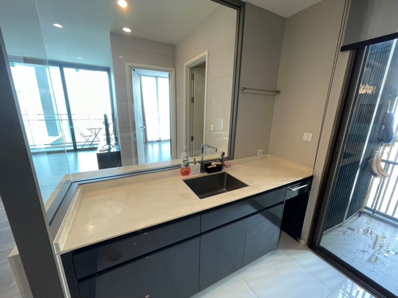 VLM 1037  ให้เช่า คอนโด The Room Sukhumvit 69 (เดอะ รูม สุขุมวิท 69) ขนาด 80 ตารางเมตร