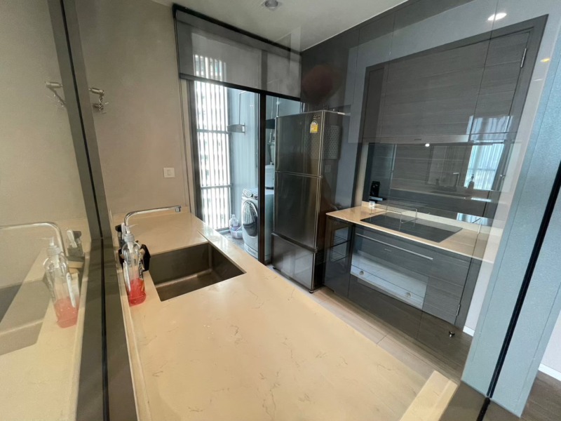 VLM 1037  ให้เช่า คอนโด The Room Sukhumvit 69 (เดอะ รูม สุขุมวิท 69) ขนาด 80 ตารางเมตร