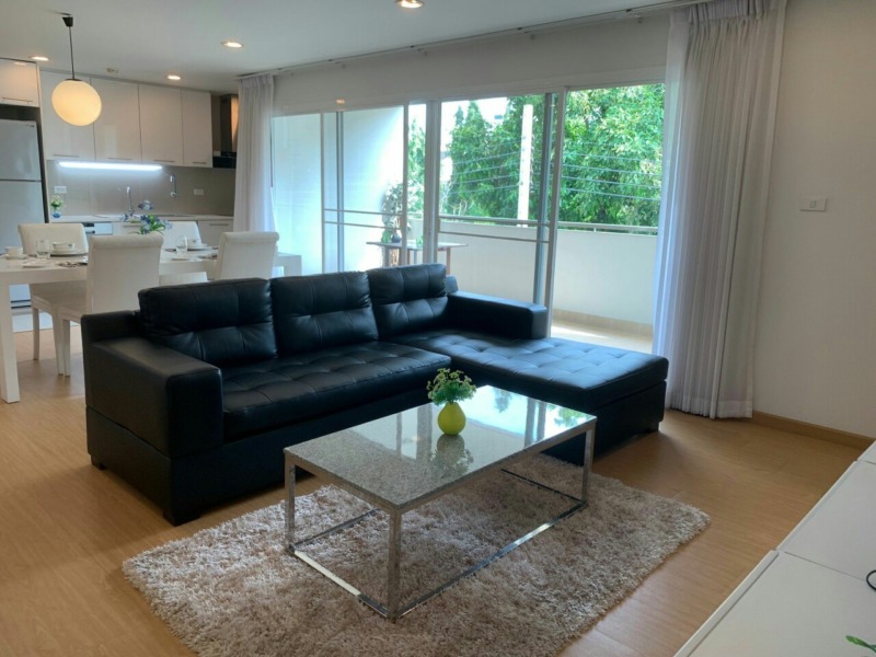 Rent luxury Condo Sukhumvit 50000 to 60000 Baht per month
