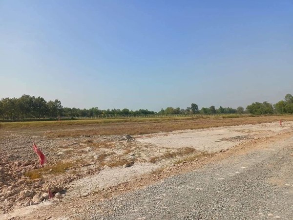 ที่ดินบ้านนาSาคาถูก_ฟรีถมดิน_แบ่งจ่ายได้ที่ดินน่าซื้อเก็บที่นครนายก T.062-174449