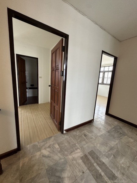 🏡 ให้เช่าทาวน์โฮมหลังมุม โครงการทาวน์อินทาวน์ ✨ บ้านหลังใหญ่ พื้นที่เยอะ ทำเลใจกลางเมือง เหมาะสำหรับอยู่อาศัยหรือโฮมออฟฟิศ