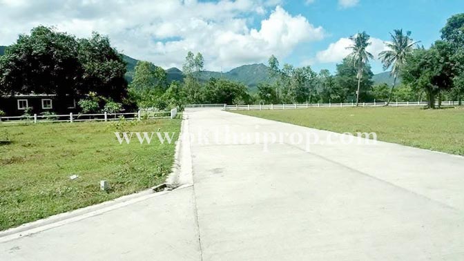 ที่ดินถมแล้ว พุหวายฮิลล์รีสอร์ท อ.ชะอำ จ.เพชรบุรี