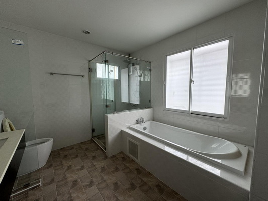 [ให้เช่า] FOR RENT DELIGHT AT SCENE WATCHARAPOL – CHATUCHOT / 3 bedrooms 4 bathrooms / 75 Sqw. 350 Sqm. **80,000** CLOSE TO CHALONG RAT EXPRESSWAY