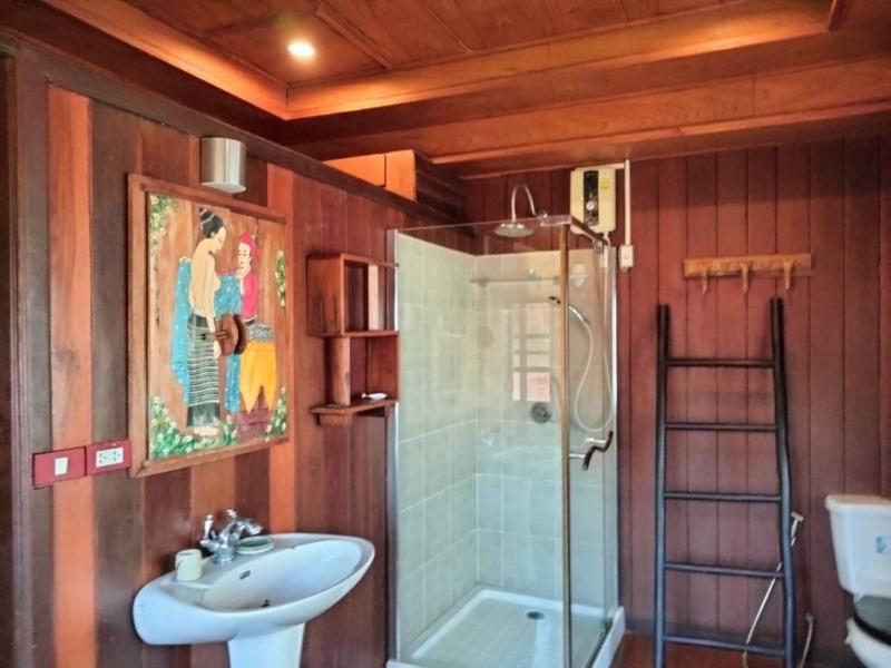 Hot DEAL!! Thai-Style Pool Villa in a Prime Location Thalang, Phuket Close to the Beach and Major Shopping Malls