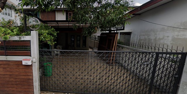 บ้าน บ้านเดี่ยว ลาดพร้าว 41 FOR SALE!! บ้านรีโนเวทเรียบร้อยแล้ว พร้อมอยู่ ทำเลดี ใกล้สิ่งอำนวยความสะดวกมากมาย มีต้นไม้ให