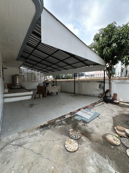 🏡 ให้เช่าทาวน์โฮมหลังมุม โครงการทาวน์อินทาวน์ ✨ บ้านหลังใหญ่ พื้นที่เยอะ ทำเลใจกลางเมือง เหมาะสำหรับอยู่อาศัยหรือโฮมออฟฟิศ