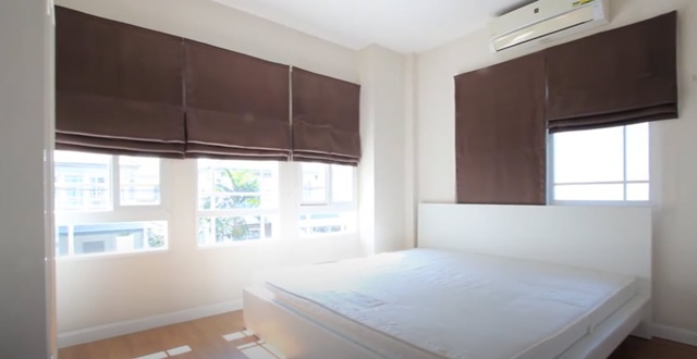 หลังใหญ่ 3-4นอน 110ตร.วา. ให้เช่าคฤหาสน์ บ้านเดี่ยว2 ชั้น กรุงเทพกรีฑา7 MRT ศรีกรีฑา 1.3 กม. 320 ตร.ม.รร.นานาชาติเวลลิงต