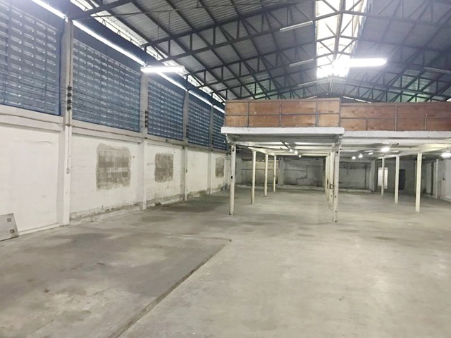 เช่า-ขายโกดัง โรงงาน 3ชั้น 230 ตร.วา.905 ตร.ม. ซ.เพชรเกษม 91-97 Makroอ้อมน้อย 700ม. ตรม.ละ 50บาท รร.ศรีสำราญ 1.4 กม.