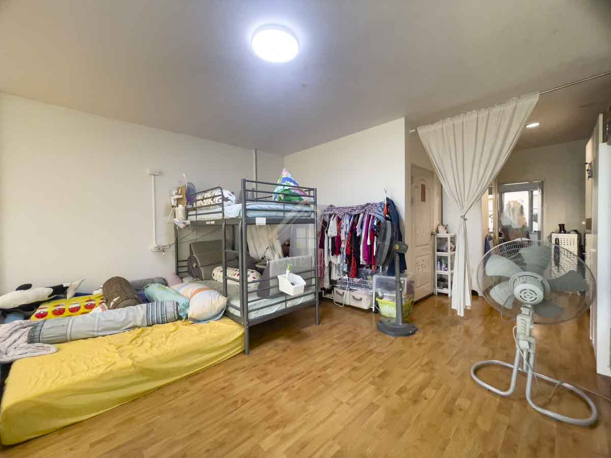 ทาวน์โฮม 3 ชั้น วิสต้า อเวนิว เพชรเกษม 81 ( Vista Avenue Petchkasem 81 ) หลังมุม