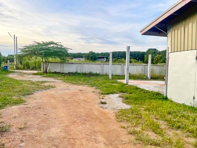 เช่า-ขายบ้านพร้อมโกดัง 2 หลัง 480 ตร.ม. ระยอง เกือบ1ไร่ หรือ 360ตร.วา.โลตัส บ่อวิน 2.1กม. ปลวกแดง มาบยางพร รร.บ้านบ่อวิน