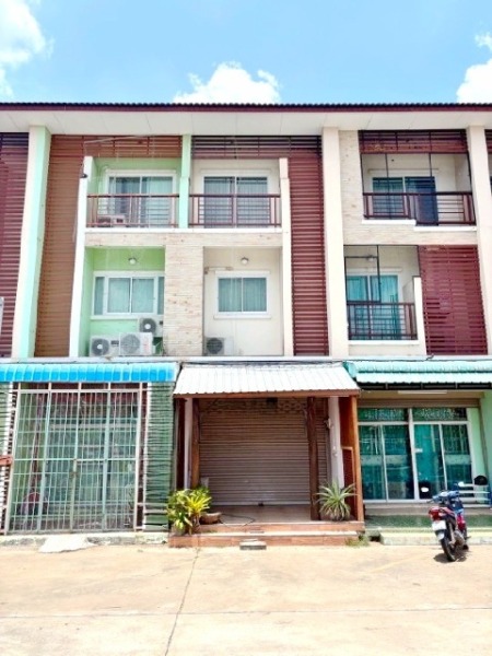 ทำเลดี เหมาะกับทำโฮมออฟฟิศ ติดถนน ใจกลางเมือง 2 นอน 3 น้ำ 27 ตร.วา.324 ตร.ม.ม.ราชภัฎศรีสะเกษ 1.6 กม. ทำธุรกิจ ค้าขาย