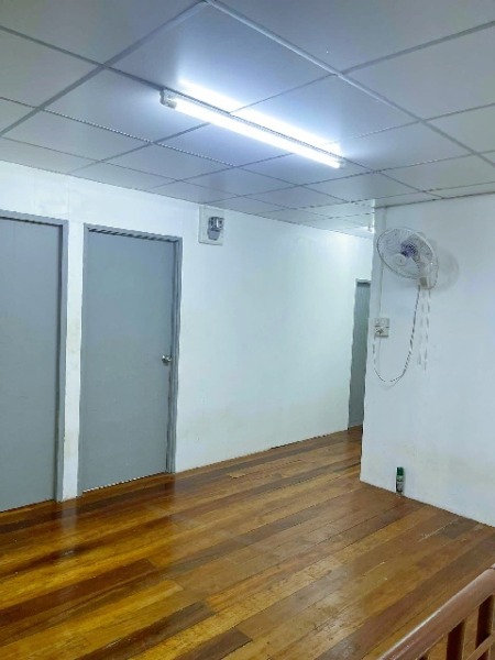 เกทเวย์ แอท บางซื่อ 800 ม.ให้เช่าบ้านเดี่ยว 2 ชั้น MRT บางโพ 700 ม. 32 ตร.วา.242 ตร.ม.8 นอน 5น้ำ ย่านพระราม 7 บางโพ