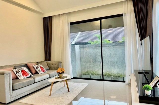 บ้านเดี่ยวชั้นเดียว สไตล์โมเดิร์นรีสอร์ท (Re-sale) หมู่บ้านเดอะเมเปิ้ล พัทยา บางละมุง ชลบุรี