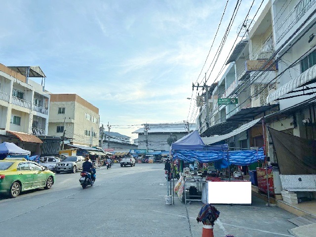 ปากเกร็ด .240 ตร.วา.วัดกู้ MRT ปากเกร็ด 2.8 กม.เมกาโฮม ขาย-เช่า ตึกแถว 4 ชั้น มีดาดฟ้า 19 ตร.วา โลตัส ติวานนท์