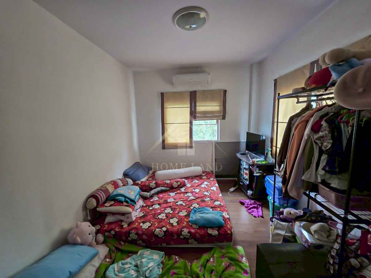 บ้านแฝด 2 ชั้น หมู่บ้าน วิลล่า คุณาลัย Villa Khunalai บางบัวทอง