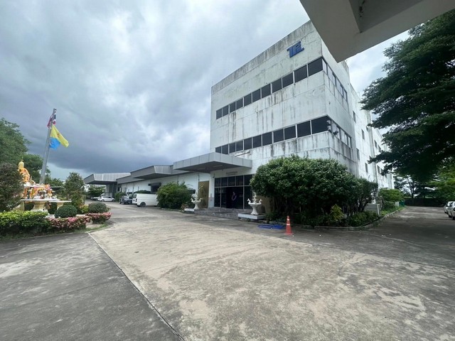 M85ขายโรงงาน เนื้อที่ 4 ไร่ พื้นสีม่วง นิคมนำไกร ลาดกระบัง ถนนหลวงแพ่ง ใกล้มอเตอร์เวย์