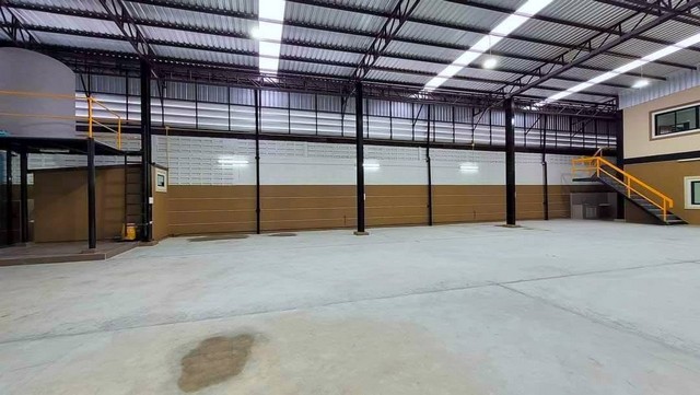 ให้เช่าโรงงาน/คลังสินค้ บนที่ดิน 650 ตรว เขต EEC เมืองชลบุรี