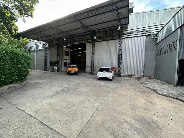 ให้เช่าโรงงาน/คลังสินค้า พร้อมออฟฟิศ พื้นที่ขนาด 3,500 ตร.ม มีใบอนุญาต รง.4 พื้นที่สีม่วง ประเภท105 บางบัวทอง นนทบุรี