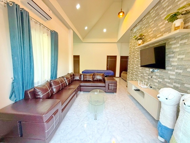 ตลาดโรงโป๊ะ 900 ม.ให้เช่าพูลวิลล่าหรู 82ตร.วา.240 ตร.ม. บางละมุง 15-21 รร.นานาชาติรีเจนท์ พัทยา 3.1 กม.3 นอน3 น้ำ เทคนิค