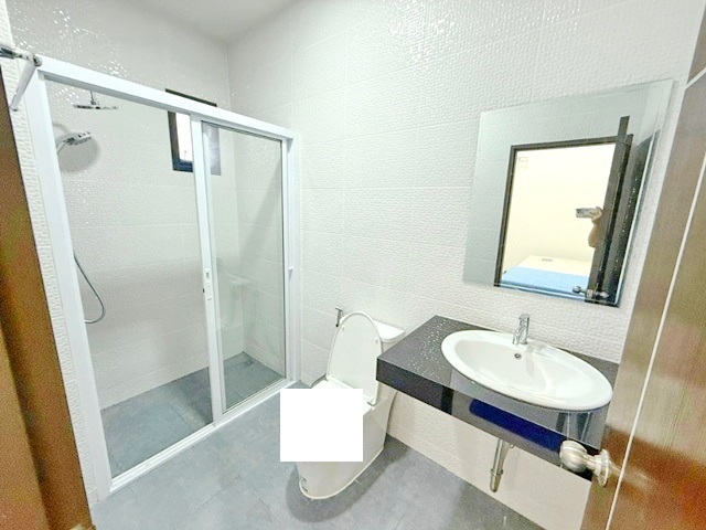 ตลาดโรงโป๊ะ 900 ม.ให้เช่าพูลวิลล่าหรู 82ตร.วา.240 ตร.ม. บางละมุง 15-21 รร.นานาชาติรีเจนท์ พัทยา 3.1 กม.3 นอน3 น้ำ เทคนิค