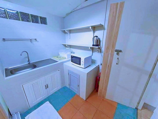 เซ็นทรัล ภูเก็ต 400 ม.เมืองภูเก็ต รร.นานาชาติเฮดสตาร์ท 700 ม.2 นอน ให้เช่าทาวน์เฮาส์ 18 ตร.วา.72 ตร.ม. 1 น้ำ เฟอร์ รพ.กร