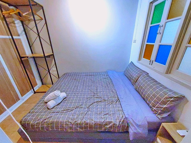 เซ็นทรัล ภูเก็ต 400 ม.เมืองภูเก็ต รร.นานาชาติเฮดสตาร์ท 700 ม.2 นอน ให้เช่าทาวน์เฮาส์ 18 ตร.วา.72 ตร.ม. 1 น้ำ เฟอร์ รพ.กร