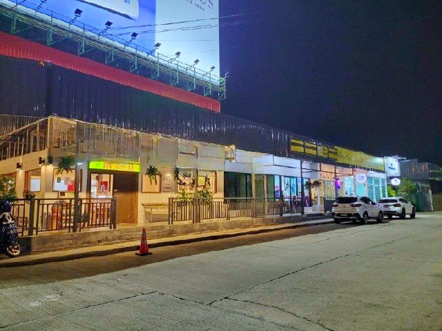 ให้เช่าพื้นที่ 1 ชั้น ติดถนนใหญ่ 70 ตร.ม.ถ.บรมราชชนนี สายใต้ใหม่ 4.43กม. สาย2-3 30ตร.วา. ทำเลดี ร้านอาหาร โกดัง ร้านค้า
