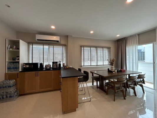 [ให้เช่า] FOR RENT THE CITY SUKSAWAT 64 / 4 bedrooms 5 bathrooms / 50 Sqw. 233 Sqm. **65,000** NEW HOUSE. CLOSE TO BHUMIBOL BRIDGE