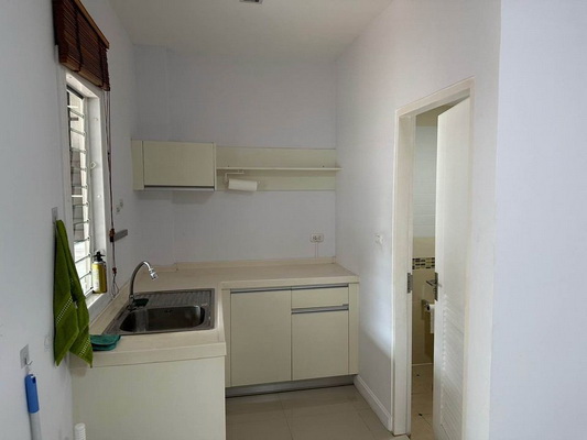 [ให้เช่า] FOR RENT URBAN SATHORN / 3 bedrooms 3 bathrooms / 23 Sqw. 180 Sqm. **35,000** CLOSE TO SKYTRAIN BTS BANGWA