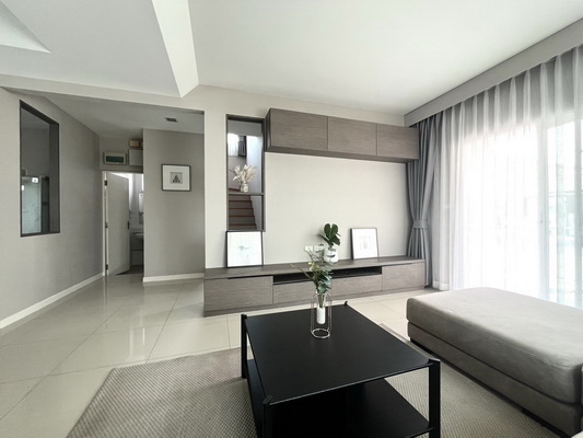[ให้เช่า] FOR RENT MANTANA ONNUT – WONGWAEN 3 / 3 bedrooms 3 bathrooms / 73 Sqw. 200 Sqm. **55,000** CLOSE TO GEMOPOLIS INDUSTRIAL ESTATE