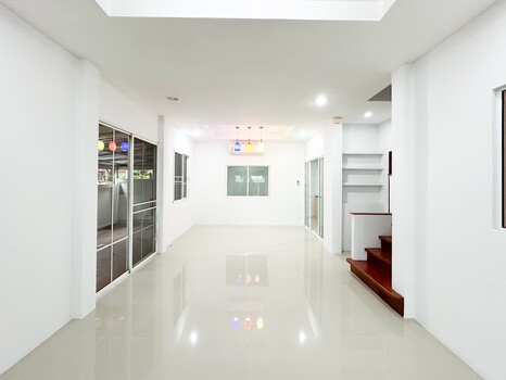 ขาย บ้านแฝด หลังมุม ทำเลบางกร่าง นนทบุรี ใกล้ถนนราชพฤกษ์ (ขนาด 31.4 ตร.ว.) หลังมุม พร้อมเข้าอยู่ทันที