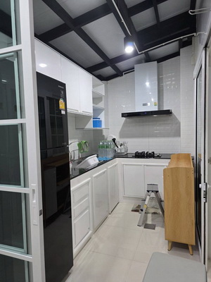 [ให้เช่า] FOR RENT GOLDEN TOWN SATHORN / 3 bedrooms 3 bathrooms / 18 Sqw. 122 Sqm. **23,500** CLOSE TO BTS WUTTAKAT