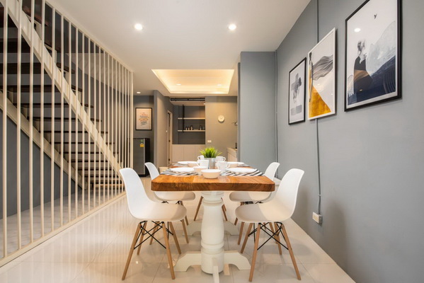 [ให้เช่า] FOR RENT TOWNHOUSE KRUNGTHEP – NONTHABURI 31 / 2 bedrooms 2 bathrooms / 20 Sqw. 140 Sqm. **25,000** CLOSE TO SKYTRAIN BANGSON STATION